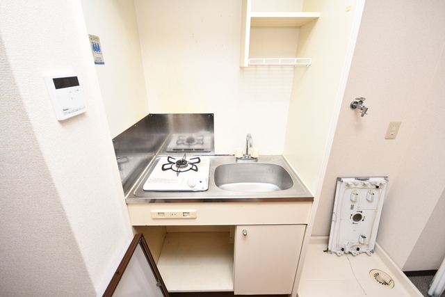 拡大写真:フリーディオ寝屋川 1階106のキッチン