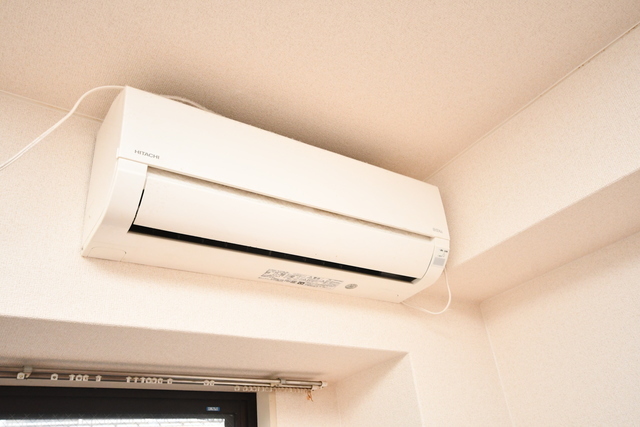 拡大写真:フリーディオ寝屋川 1階106のエアコン