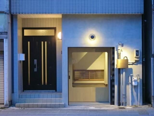 上本折84番館の外観