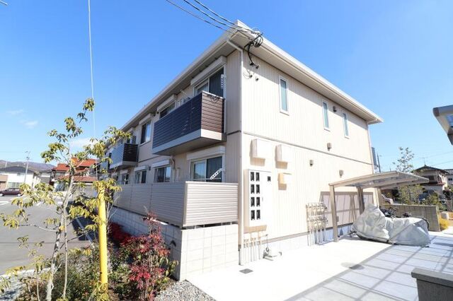 拡大写真：セレナガーデンＤ棟 2階202のセレナガーデンD棟　建物外観