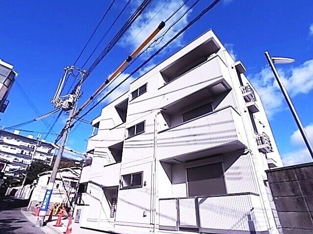 SHINKOBE COLNの外観