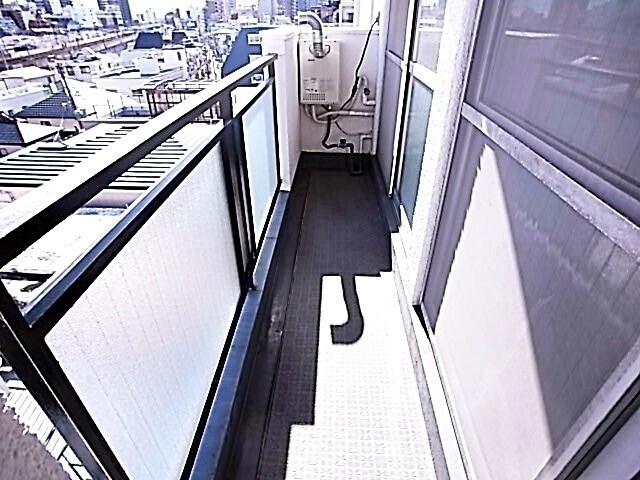 拡大写真:カァーサ六甲 5階501の内観