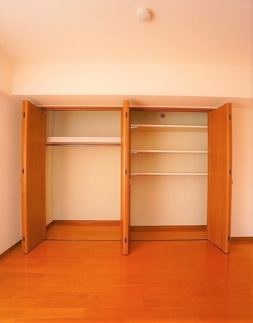 拡大写真:糟屋郡粕屋町大字柚須 3階302の★収納力もございます★