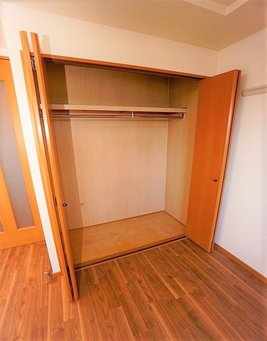 拡大写真:糟屋郡粕屋町甲仲原1丁目 1階103の★収納もしっかりありますよ★