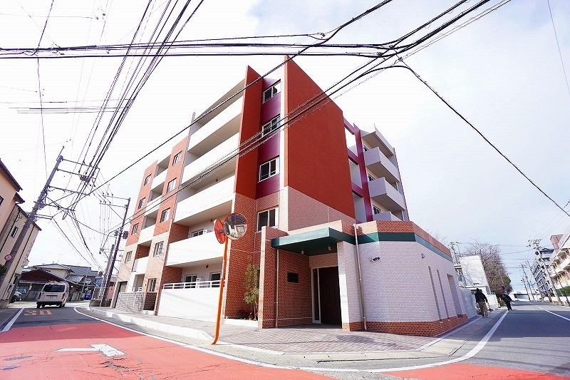 拡大写真:糟屋郡志免町別府西3丁目 2階203の★福岡空港までも歩いて行けちゃいます★