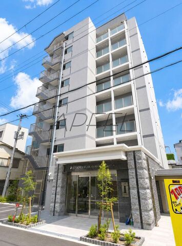 アドバンス大阪城東ブロードの外観
