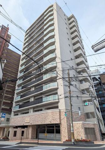 プレジオ九条の外観