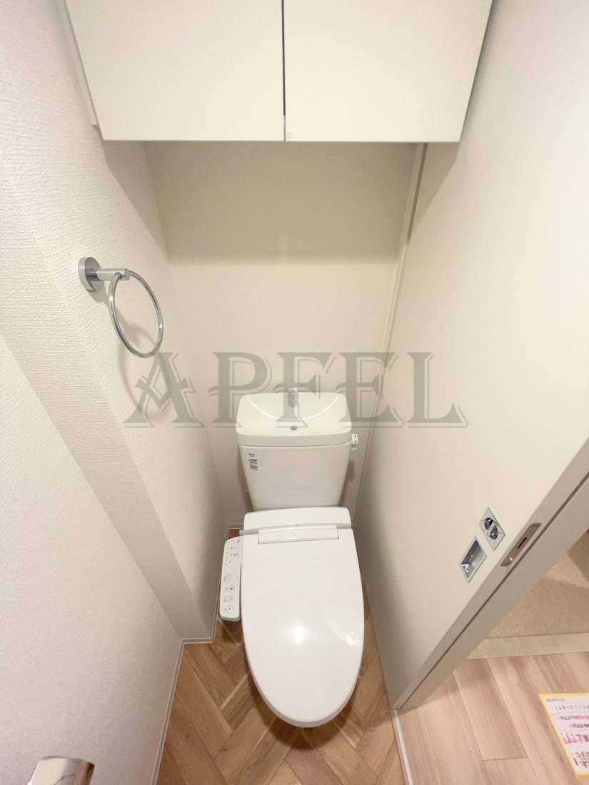 拡大写真:セレニテ堺筋本町リアン 9階905のトイレ