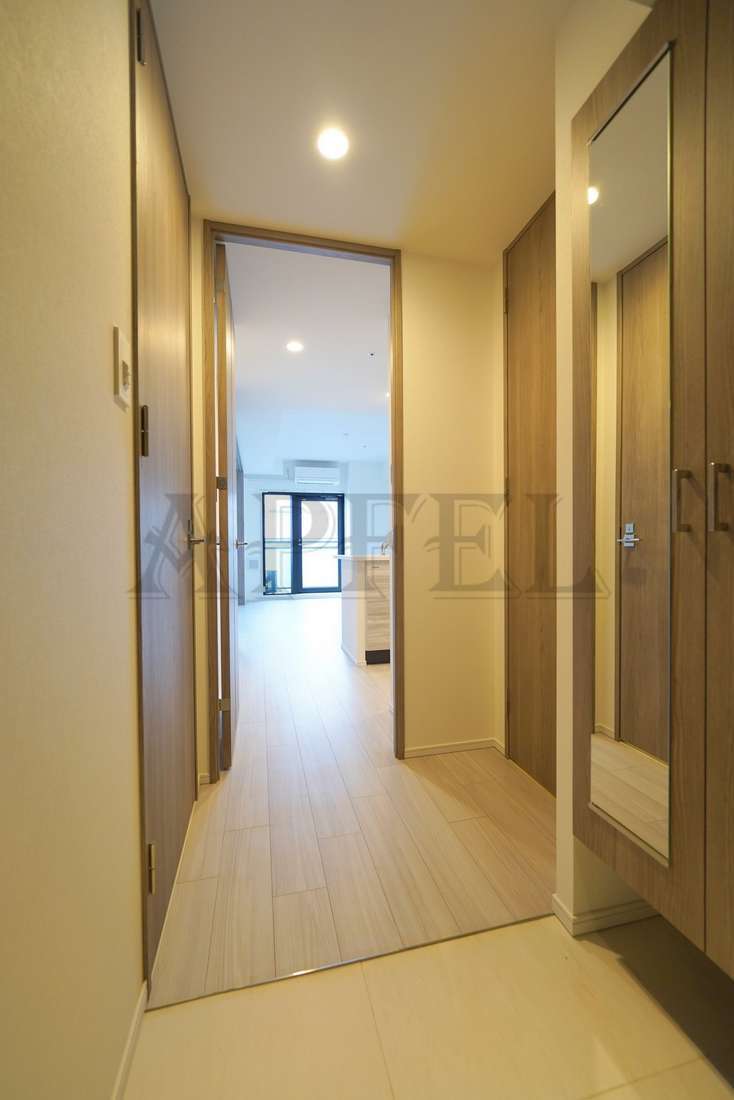 拡大写真:S-RESIDENCE堺筋本町Deux 11階1110の玄関