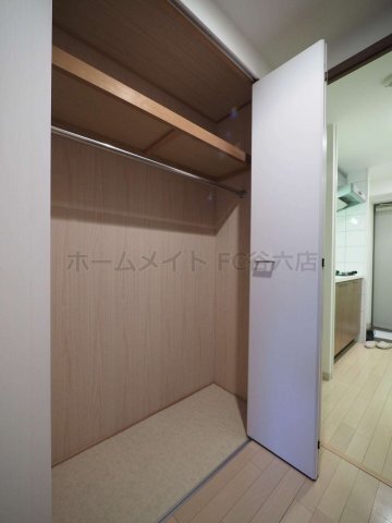 拡大写真:アーデン谷町 9階910の収納