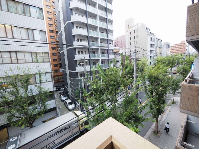 拡大写真:クリスタルブライト本町東 4階401の展望
