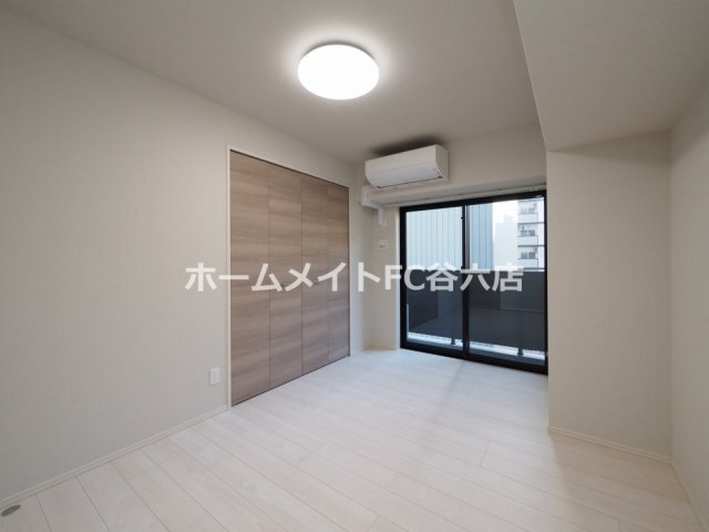 拡大写真:グランセジュール大国町 4階401の寝室