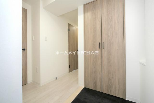 拡大写真:プレサンスNEO新深江リュミエル 9階903の玄関