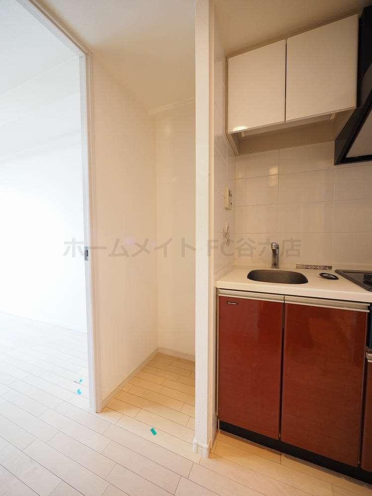 拡大写真:S-RESIDENCE Hommachi Marks 12階1202のキッチン
