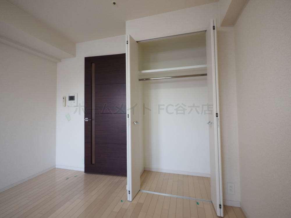 拡大写真:S-RESIDENCE Hommachi Marks 12階1202の収納