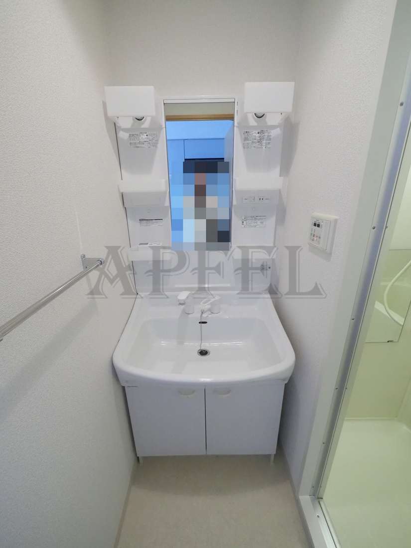 拡大写真:ONE ROOF FLAT TENJINBASHI 12階1206の洗面所
