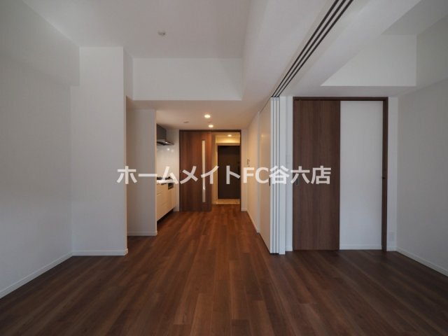 拡大写真：S-RESIDENCE松屋町asence 3階308の居間