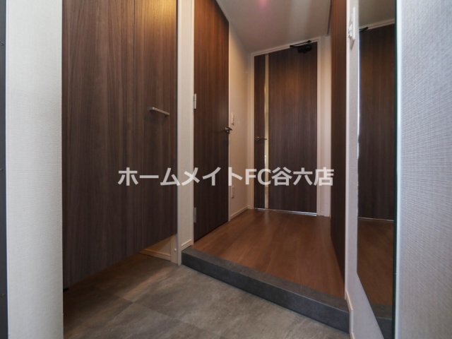 拡大写真:グランセジュール大国町 7階707の玄関