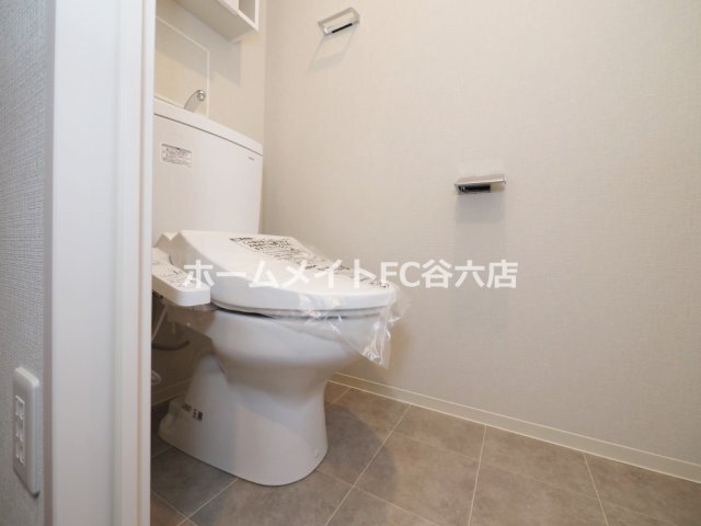 拡大写真:グランセジュール大国町 4階415のトイレ