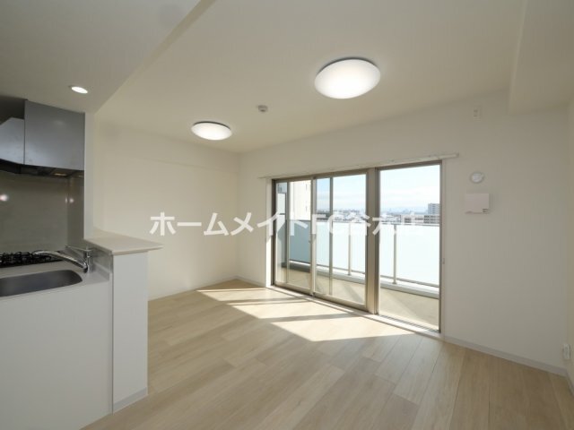 拡大写真：セイワパレス新大阪 4階403の居間