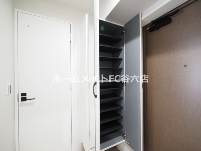 拡大写真:Alivis三国本町 2階202の収納