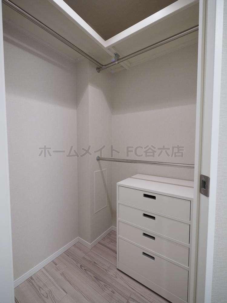 拡大写真:パークアクシス心斎橋 13階1301の収納