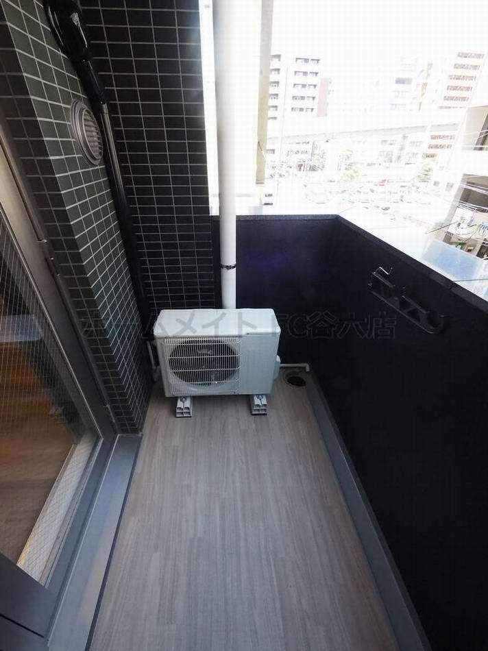 拡大写真:プレサンス新町ウィズジョイ 5階503のバルコニー