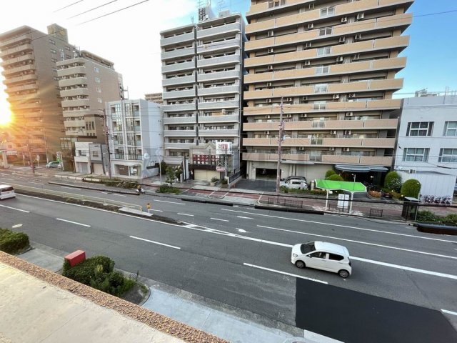 拡大写真:セゾンラトゥールMIYAKOJIMA 8階802の展望