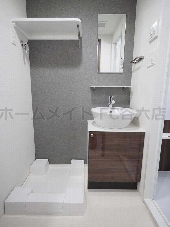 拡大写真:エスリード本町レジデンス 5階509の洗面所