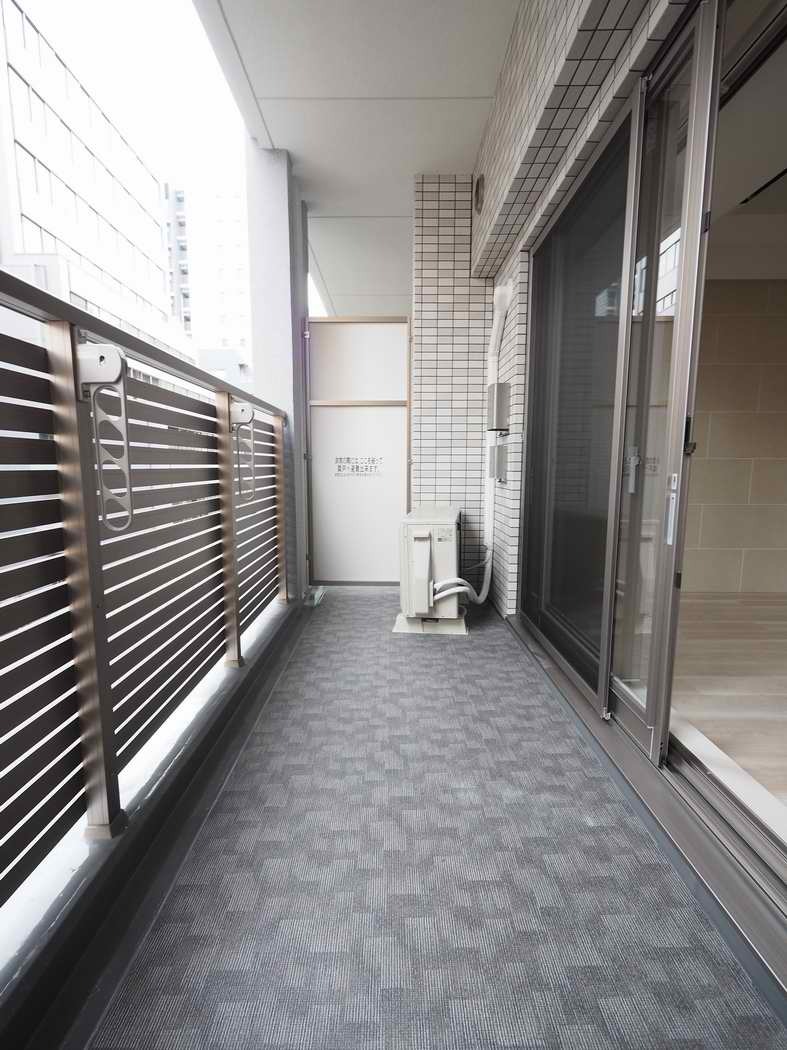 拡大写真:ラクラス本町東 3階304のバルコニー