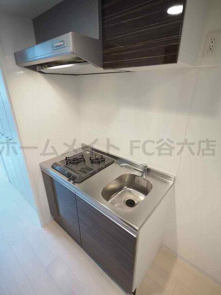 拡大写真:Luxe今里Ⅱ 10階1003のキッチン