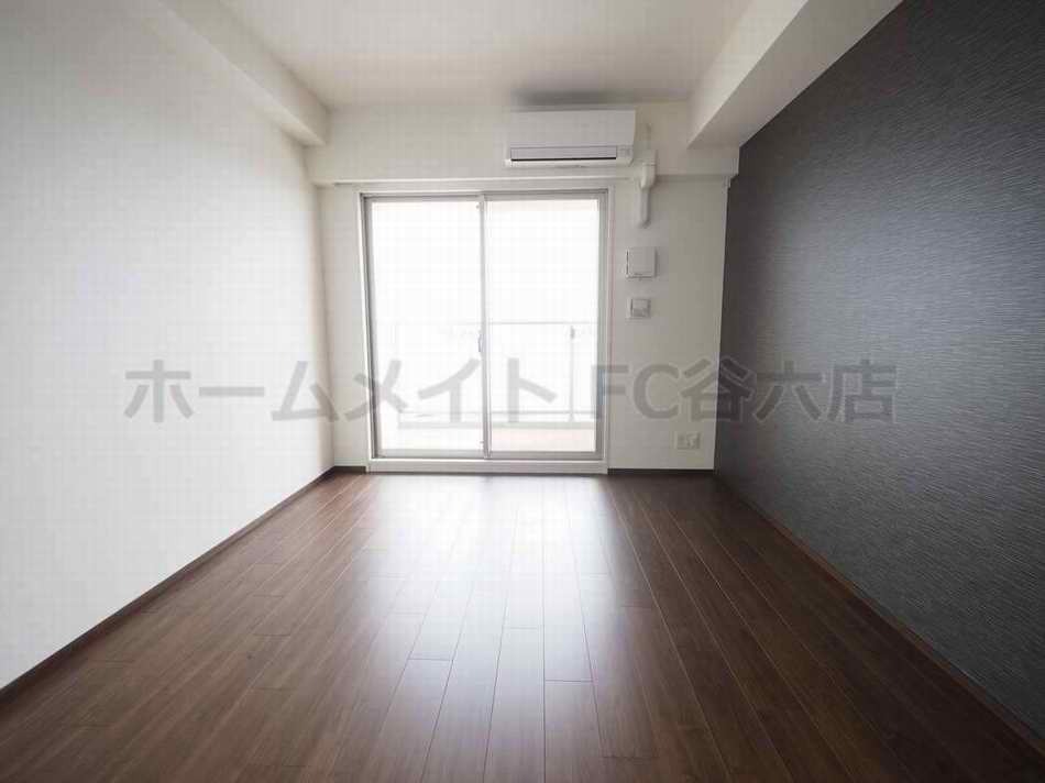 拡大写真:La Douceur北巽 13階1302の居間