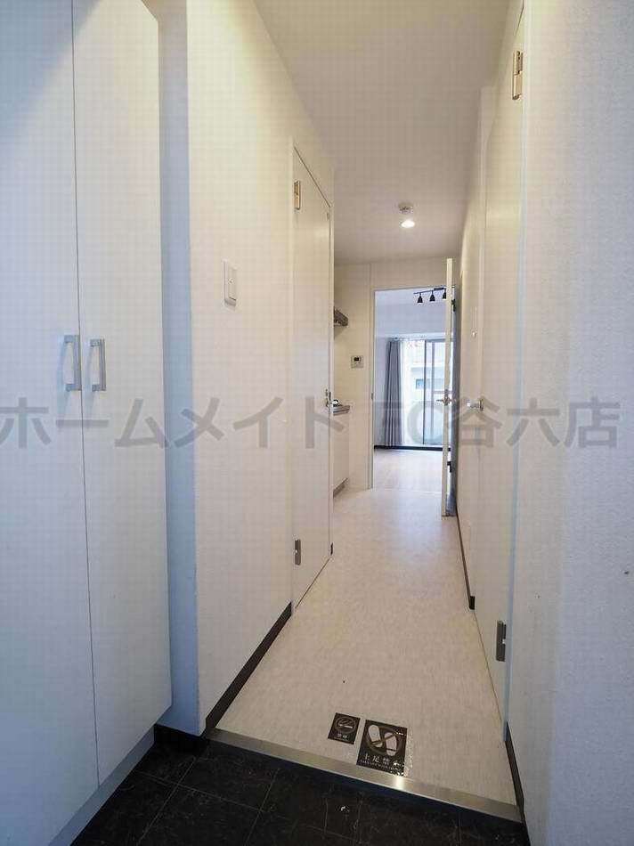 拡大写真:U-ro松屋町 5階503の玄関