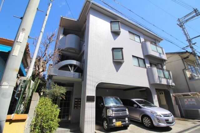 キャロル豊中本町Ⅱの外観