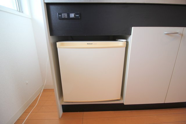 拡大写真:石野ハイツ 1階103のキッチン