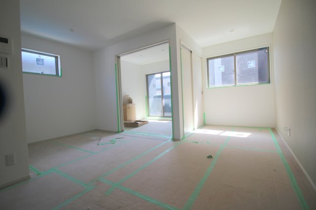拡大写真:G MAISON 豊中蛍池 2階202の居間