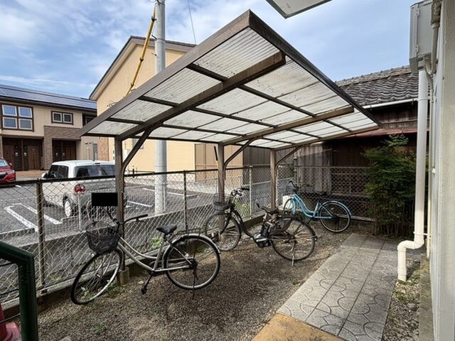 拡大写真:サカエハイツ 3階302の外観