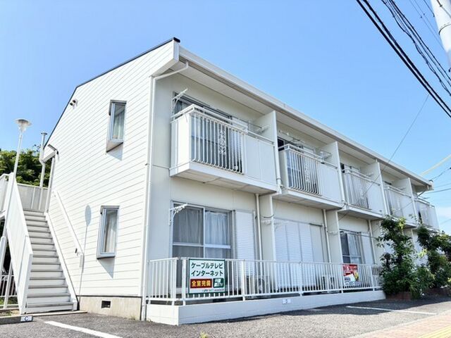 ハイツサンリバーの外観
