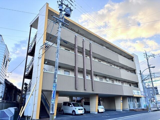 拡大写真：ファーストステージ町屋 4階405の外観