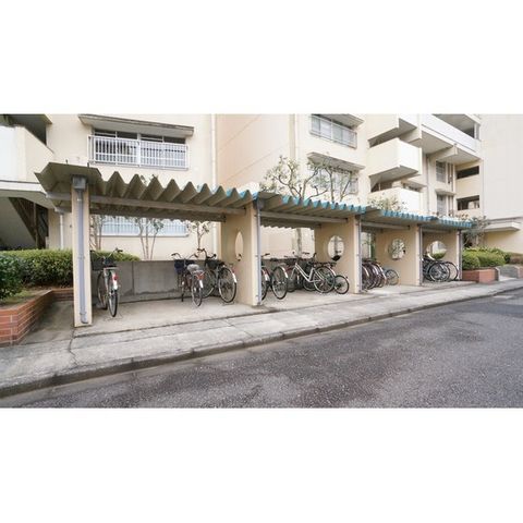 拡大写真:上浜団地(1・2号棟) 8階2-806の外観