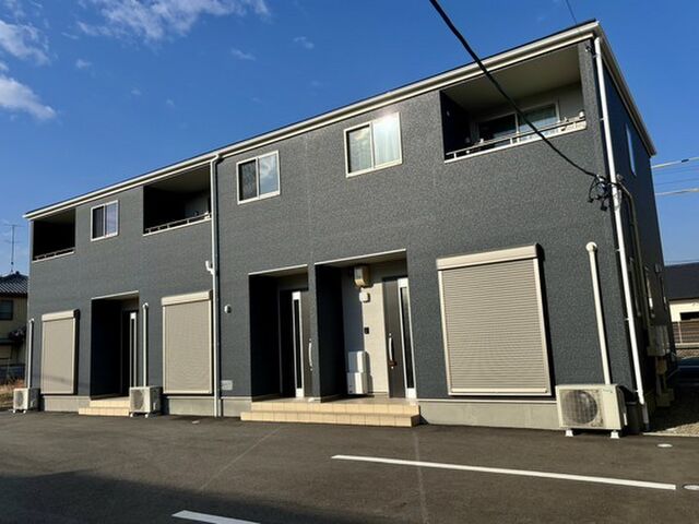リーブルファイン柳山津興の外観