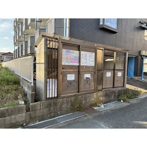拡大写真:ローレルハイツ 3階307の外観