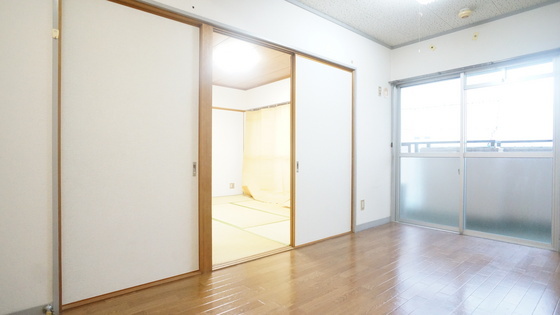 拡大写真:メゾン栗真 4階401の内観