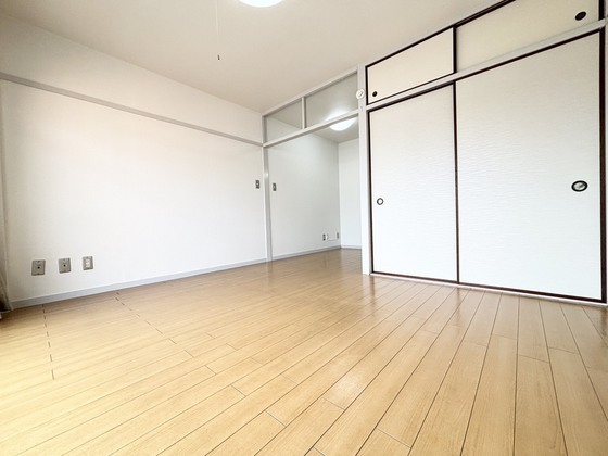 拡大写真:サカエハイツ 3階302のリビング