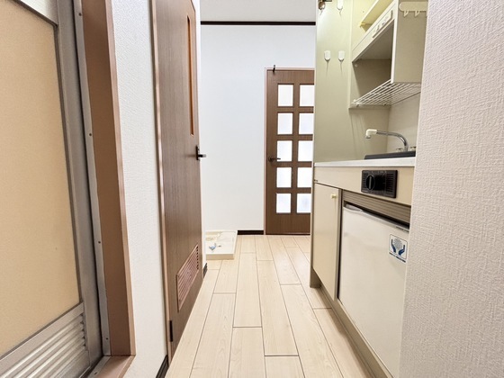 拡大写真:ビューハイツ桜田 4階403の通路