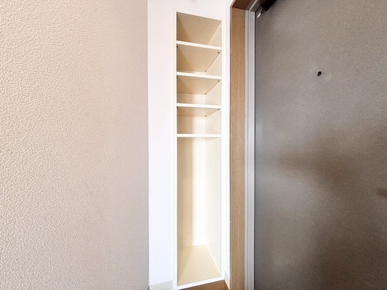 拡大写真：ファーストステージ町屋 3階308の下駄箱