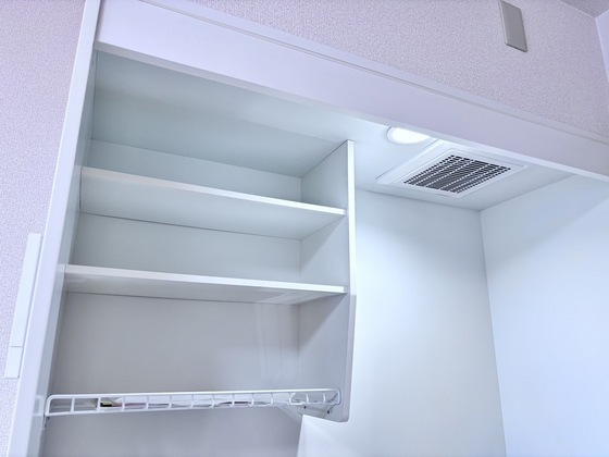 拡大写真:ファーストステージ町屋 2階205のキッチン