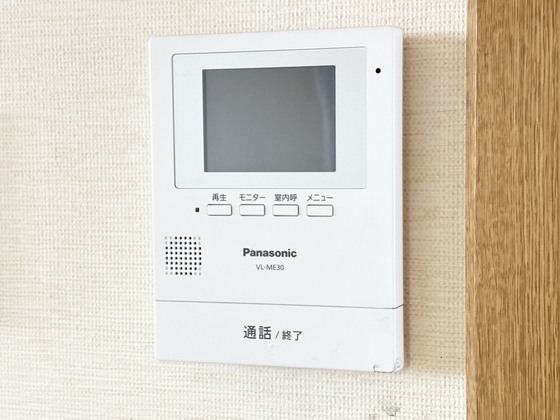 拡大写真:アンブルルミエール 2階202のモニター付きインターホン