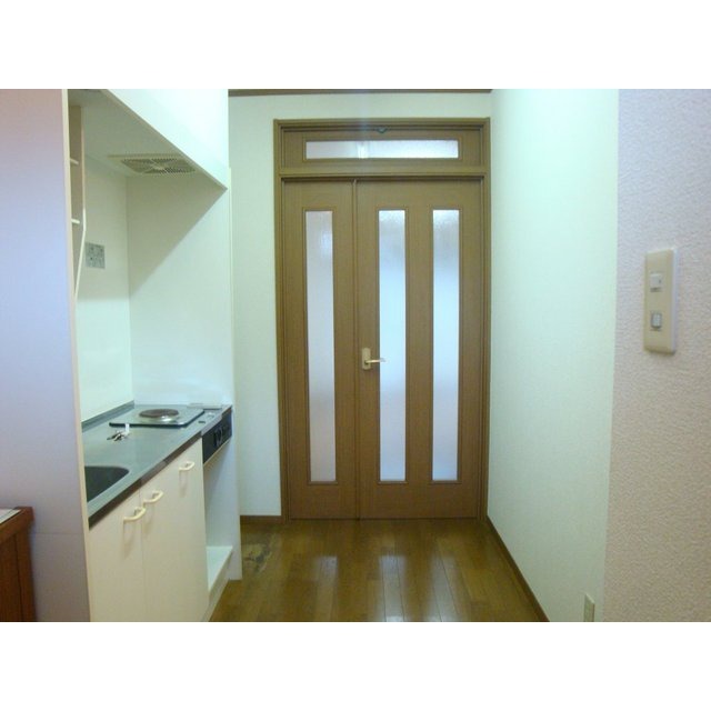 拡大写真:堀田ハイツ 1階101の内観