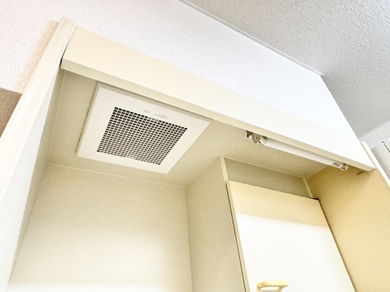 拡大写真:ラフィネ江戸橋 3階306のキッチン上部